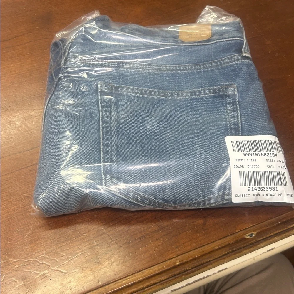 J Crew Classic jean in medium wash Japanese selvedge denim CJ169